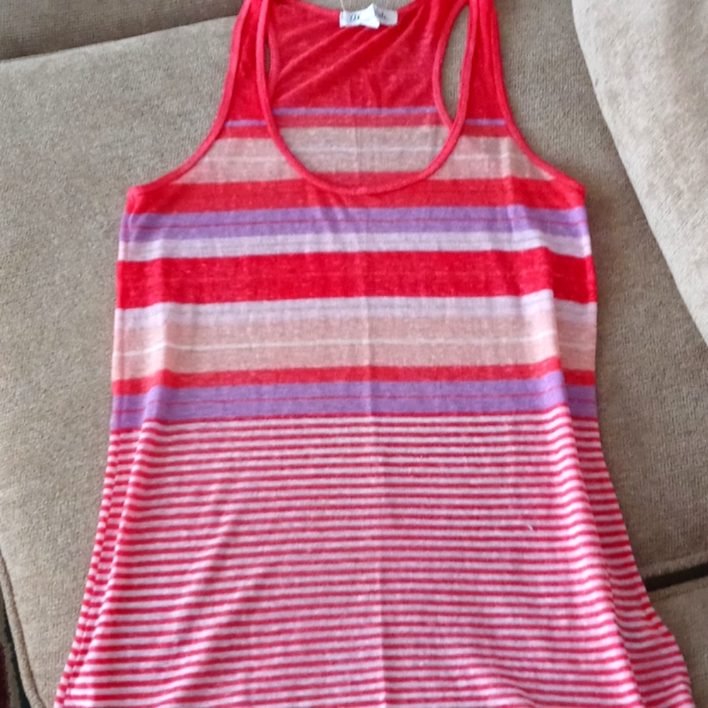 Woman's Tank - Picture 1 of 2